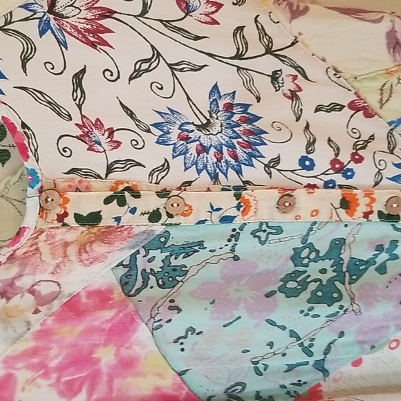 Sacred Threads patchwork top - Picture 4 of 7